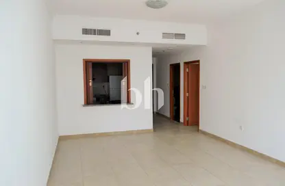 شقة - غرفة نوم - 2 حمامات للايجار في برج ماج 218 - دبي مارينا - دبي