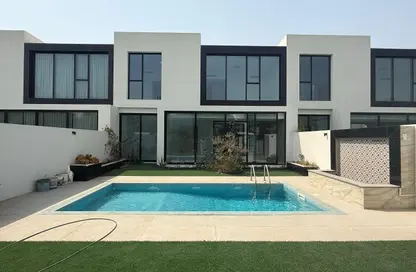 فيلا - 4 غرف نوم - 6 حمامات للبيع في مجمع الجولف - الزورا - عجمان