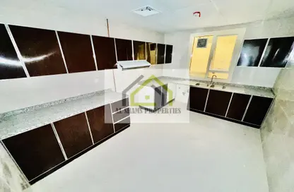 Kitchen image for: Apartment - 1 Bedroom - 2 Bathrooms for rent in Muwaileh 29 Building - Muwaileh - Sharjah, Image 1