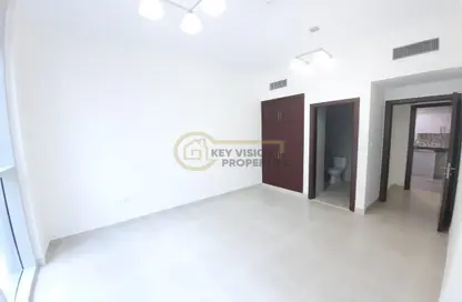 Empty Room image for: Apartment - 2 Bedrooms - 2 Bathrooms for rent in Al Barsha 1 - Al Barsha - Dubai, Image 1