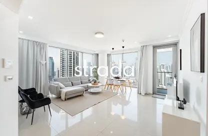 Apartment - 2 Bedrooms - 2 Bathrooms for rent in Boulevard Point - Downtown Dubai - Dubai