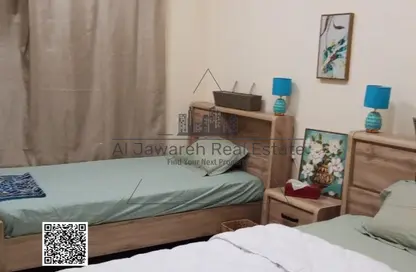 شقة - 2 غرف نوم - 3 حمامات للايجار في برج الكورنيش - طريق كورنيش عجمان - عجمان