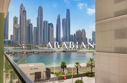 Apartment - 1 Bedroom - 2 Bathrooms for rent in Marina Vista - EMAAR Beachfront - Dubai Harbour - Dubai