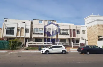 فيلا - 4 غرف نوم - 6 حمامات للبيع في البطين - أبوظبي