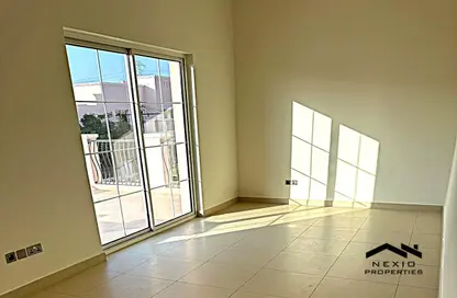 Villa - 4 Bedrooms - 5 Bathrooms for rent in Nad Al Sheba Villas - Nad Al Sheba 3 - Nad Al Sheba - Dubai