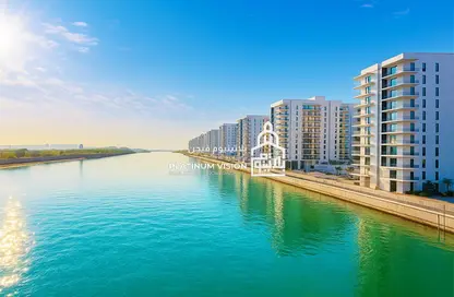 Apartment - 1 Bedroom - 1 Bathroom for sale in Waters Edge - Yas Island - Abu Dhabi