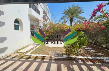 Spacious Layout | Private Garden| Al Wasl Road