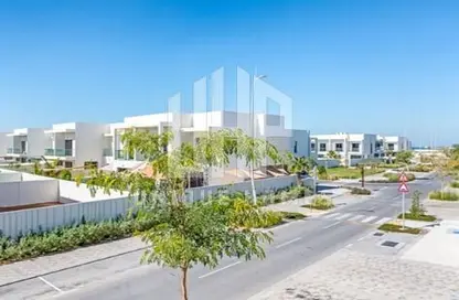 Villa - 4 Bedrooms - 5 Bathrooms for sale in The Cedars - Yas Acres - Yas Island - Abu Dhabi