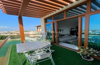 Terrace image for: Apartment - 1 Bathroom for rent in Palm Views West - Palm Views - Palm Jumeirah - Dubai, Image 1