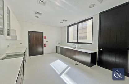 فيلا - 5 غرف نوم - 5 حمامات للبيع في فلورا - داماك هيلز - دبي