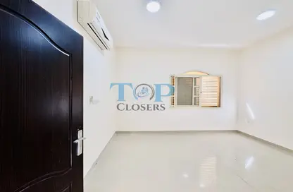 شقة - 2 غرف نوم - 2 حمامات للايجار في نادي العين للسيدات - المرخانية - العين