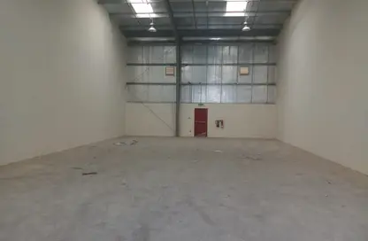 Warehouse - Studio - 1 Bathroom for rent in Dubai Investment Park (DIP) - Dubai