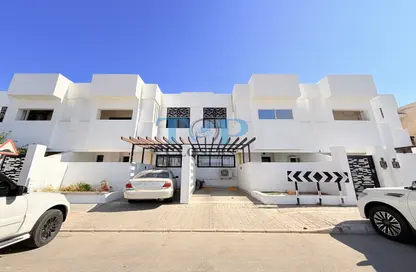 فيلا - 4 غرف نوم - 5 حمامات للايجار في العامريه - الجيمي - العين