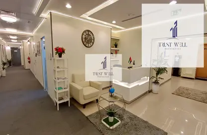 Office Space - Studio - 2 Bathrooms for rent in Al Sawari Tower - Al Khalidiya - Abu Dhabi