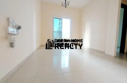 Apartment - 1 Bedroom - 1 Bathroom for rent in Hend Tower - Al Taawun Street - Al Taawun - Sharjah