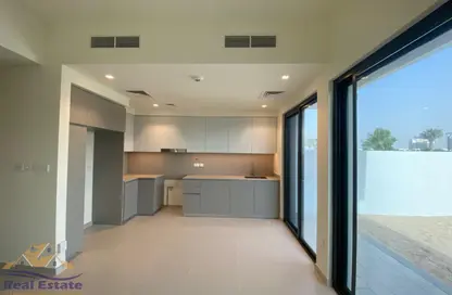 Townhouse - 3 Bedrooms - 4 Bathrooms for rent in Greenview - EMAAR South - Dubai South (Dubai World Central) - Dubai