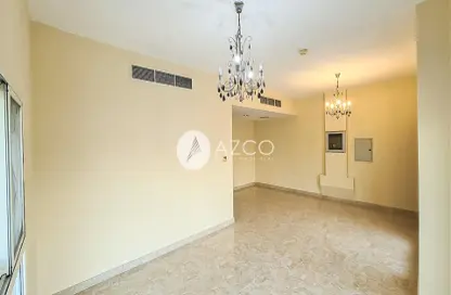 Empty Room image for: Villa - 3 Bedrooms - 4 Bathrooms for sale in La Residencia Del Sol - Jumeirah Village Circle - Dubai, Image 1