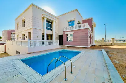 Apartment - 5 Bedrooms - 7+ Bathrooms for rent in Al Forsan Village - Khalifa City - Abu Dhabi