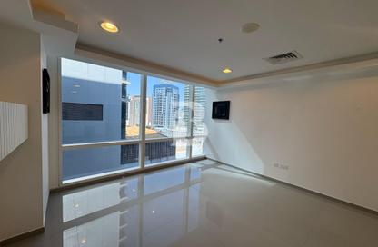 Office Space - Studio for rent in Tamani Art Tower - Business Bay - Dubai