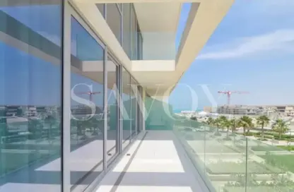 Balcony image for: Apartment - 2 Bedrooms - 4 Bathrooms for rent in Mamsha Al Saadiyat - Saadiyat Cultural District - Saadiyat Island - Abu Dhabi, Image 1