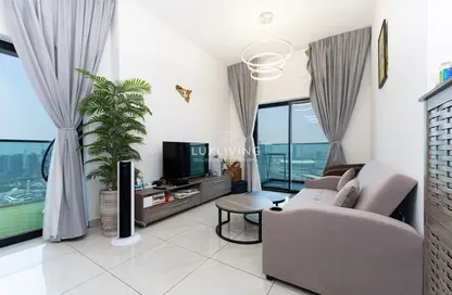Apartment - 1 Bedroom - 2 Bathrooms for rent in The Square Tower - Jumeirah Village Circle - Dubai