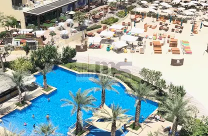 Apartment - 1 Bedroom - 2 Bathrooms for rent in Al Msalli - Shoreline Apartments - Palm Jumeirah - Dubai