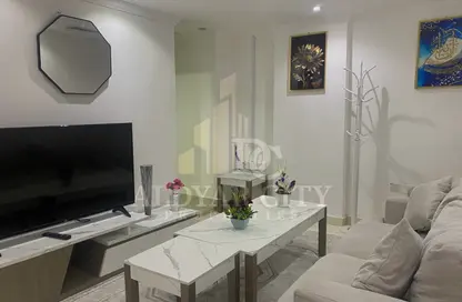 Apartment - 1 Bedroom - 1 Bathroom for rent in Ajman Corniche Residences - Ajman Corniche Road - Ajman