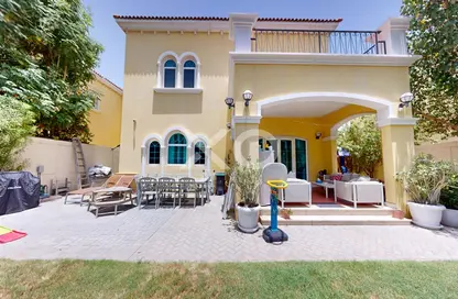 Villa - 3 Bedrooms - 4 Bathrooms for sale in Legacy - Jumeirah Park - Dubai