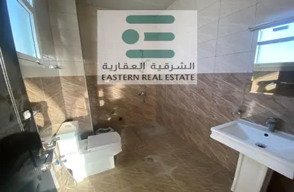 Apartment - 4 Bedrooms - 5 Bathrooms for rent in Al Shamkha - Abu Dhabi