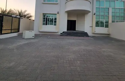 فيلا - 4 غرف نوم - 4 حمامات للايجار في المرخانية - العين