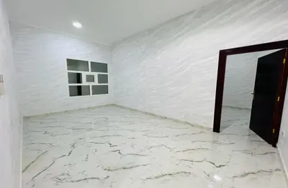 Apartment - 1 Bedroom - 2 Bathrooms for rent in Al Rahba - Abu Dhabi