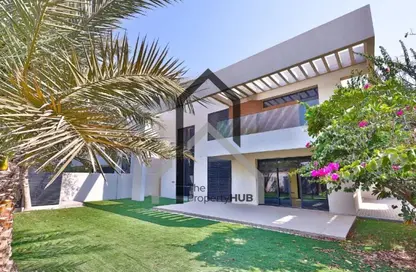 Villa - 5 Bedrooms - 7 Bathrooms for rent in West Yas - Yas Island - Abu Dhabi