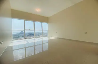 Apartment - 4 Bedrooms - 6 Bathrooms for rent in Sheikha Salama Tower - Khalidiya Street - Al Khalidiya - Abu Dhabi