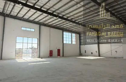 Warehouse - Studio - 1 Bathroom for rent in Umm Al Thuoob - Umm Al Quwain