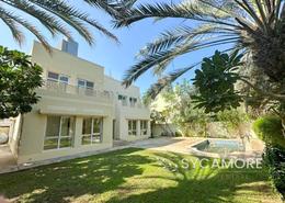 Villa - 5 bedrooms - 6 bathrooms for rent in Meadows 2 - Meadows - Dubai