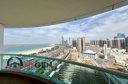 دوبلكس - 3 غرف نوم - 5 حمامات للايجار في برج بالغيلم - شارع الكورنيش - أبوظبي