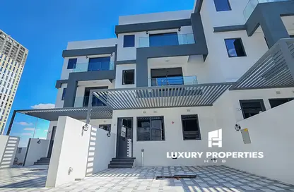 Townhouse - 4 Bedrooms - 5 Bathrooms for sale in District 12T - Jumeirah Village Circle - Dubai