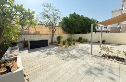 Villa - 4 Bedrooms - 4 Bathrooms for rent in Umm Suqeim 2 Villas - Umm Suqeim 2 - Umm Suqeim - Dubai