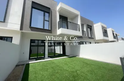 Townhouse - 3 Bedrooms - 4 Bathrooms for rent in Greenviews 2 - EMAAR South - Dubai South (Dubai World Central) - Dubai