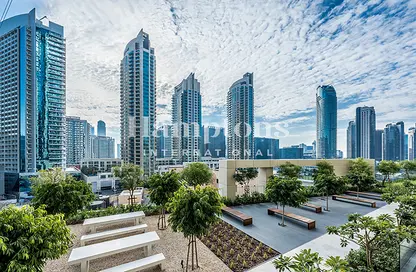 Apartment - 1 Bedroom - 1 Bathroom for rent in Burj Royale - Downtown Dubai - Dubai