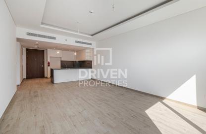 Apartment - 1 Bedroom - 1 Bathroom for sale in Central Park Building 1 - Central Park at City Walk - City Walk - Dubai