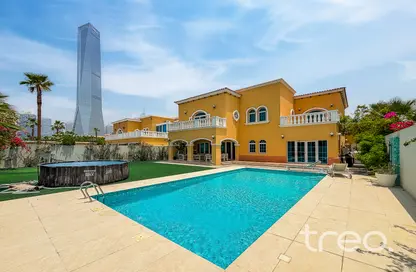 Villa - 5 Bedrooms - 6 Bathrooms for rent in Legacy - Jumeirah Park - Dubai