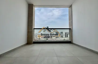 Apartment - 3 Bedrooms - 5 Bathrooms for rent in Al Waleed Garden 1 - Al Waleed Garden - Al Jaddaf - Dubai