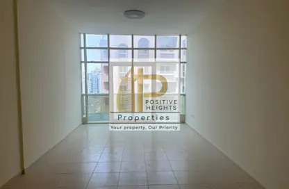 Apartment - 1 Bedroom - 2 Bathrooms for rent in Bin Khalid Building - Al Barsha 1 - Al Barsha - Dubai