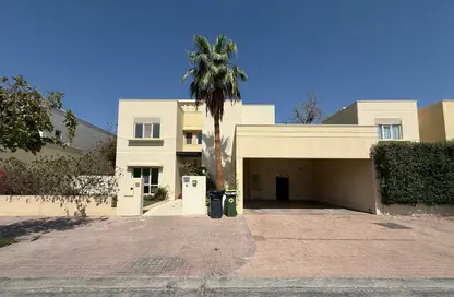Villa - 4 Bedrooms - 4 Bathrooms for rent in Meadows 1 - Meadows - Dubai