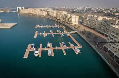 شقة - 1 حمام للايجار في 8B البحيرة - لاجون - ميناء العرب - راس الخيمة - رأس الخيمة