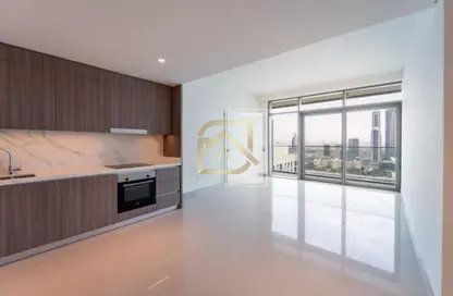 Apartment - 2 Bedrooms - 2 Bathrooms for rent in Beach Vista - EMAAR Beachfront - Dubai Harbour - Dubai