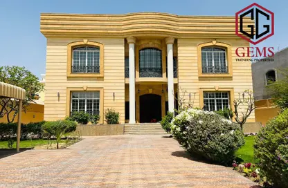 Villa - 5 Bedrooms - 6 Bathrooms for rent in Al Khawaneej 1 - Al Khawaneej - Dubai Villa - 5 Bedrooms - 6 Bathrooms for rent in Al Khawaneej 1 - Al Khawaneej - Dubai