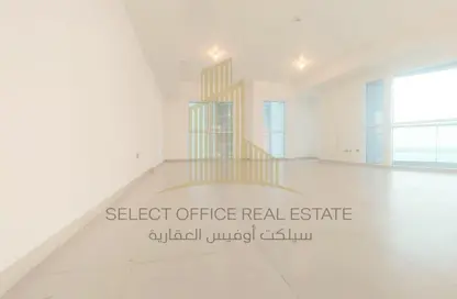 Empty Room image for: Apartment - 3 Bedrooms - 5 Bathrooms for rent in Al Reef Tower - Corniche Road - Abu Dhabi, Image 1