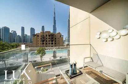 Balcony image for: Apartment - 2 Bedrooms - 2 Bathrooms for sale in Burj Royale - Downtown Dubai - Dubai, Image 1
